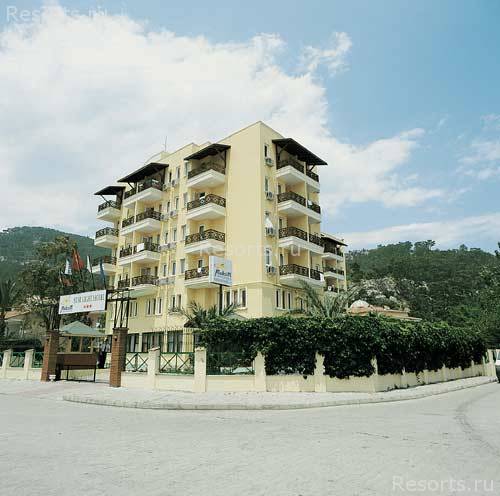 Starlight Hotel 2